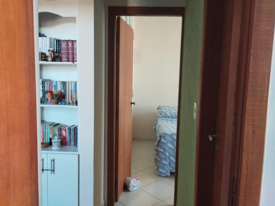 Apê três quartos, completo, amplo e ventilado Apartment in Salvador
