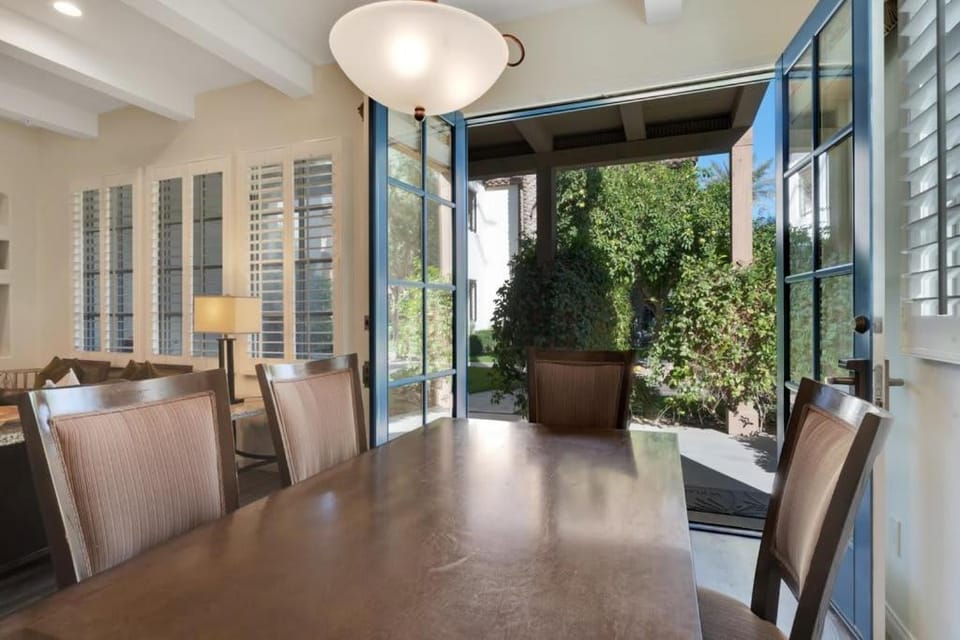 Relaxing Desert Hideaway in La Quinta #A Apartment in Indian Wells