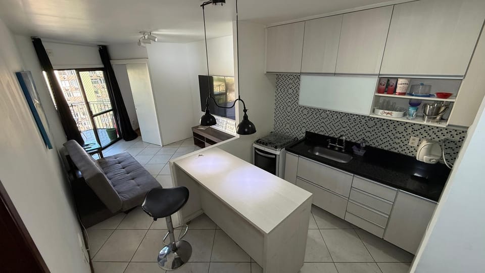 flat 2 quartos com piscina em Copacabana Apartment hotel in Rio de Janeiro