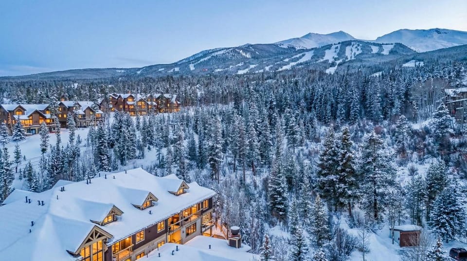 Ski In Out Breckenridge Condo with Shared Hot Tubs House in Breckenridge