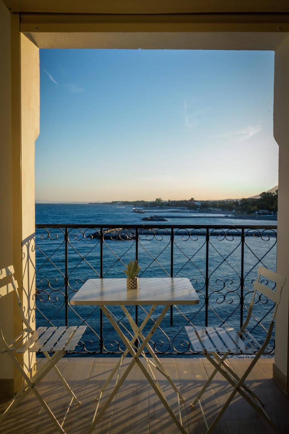 Day, Natural landscape, View (from property/room), Balcony/Terrace, Sea view