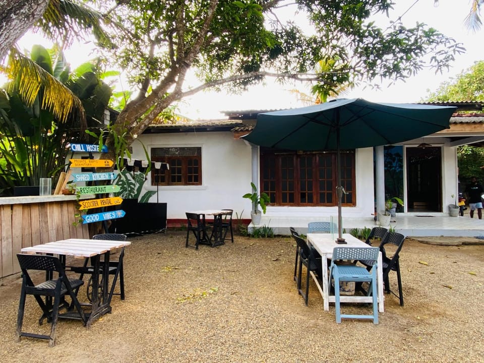 Patio, Restaurant/places to eat, Day, Garden, Dining area, Garden view