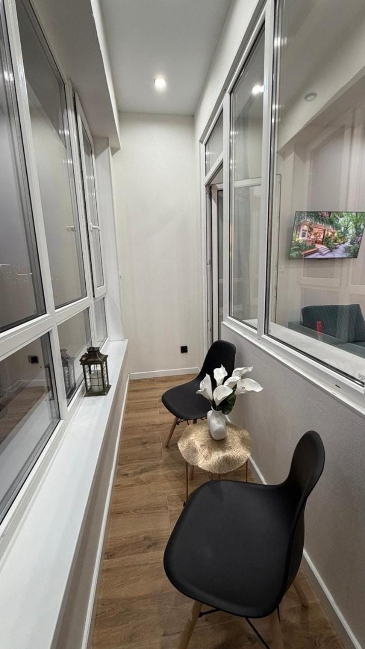 Стильный апартамент в старом центре Apartment in Almaty