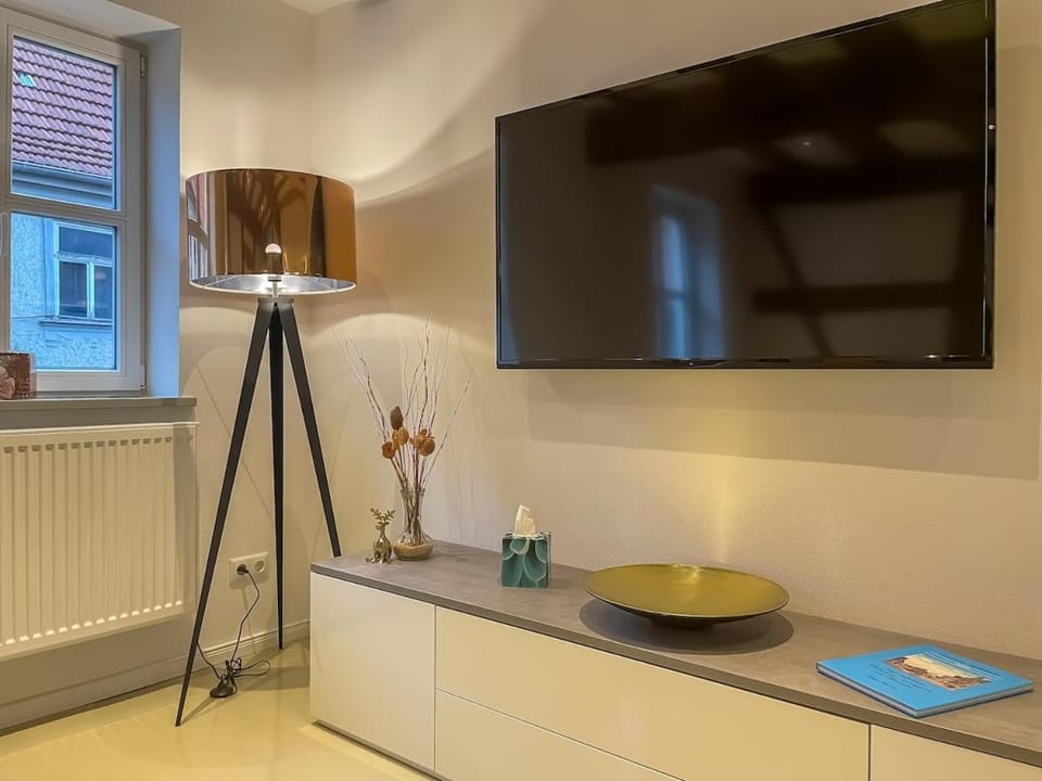 TV and multimedia