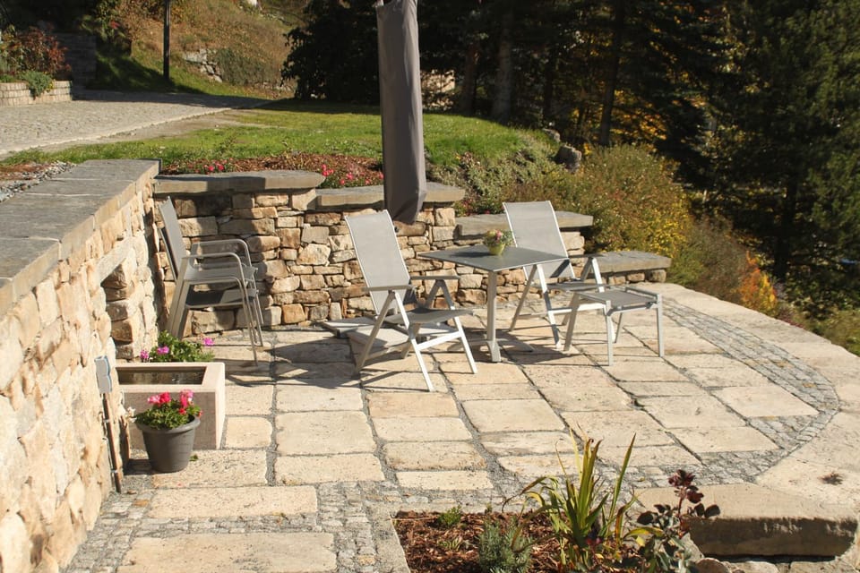 BBQ facilities, Garden, Balcony/Terrace