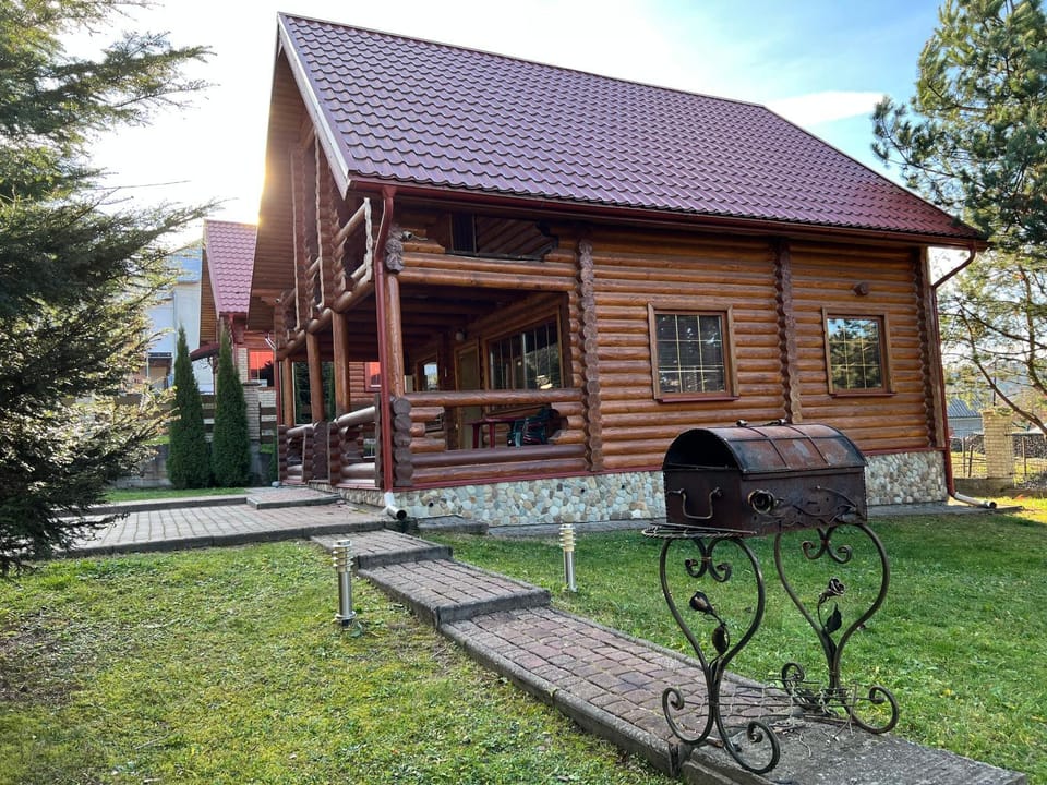 Property building, BBQ facilities