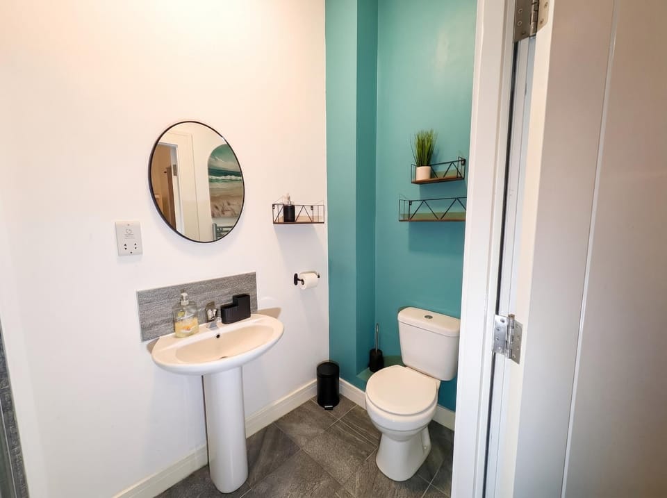 Toilet, Bathroom