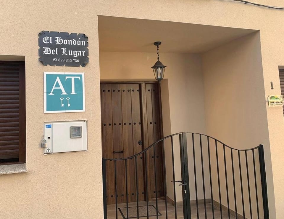 AR El hondón del lugar 2 Apartment in Sierra de Gata