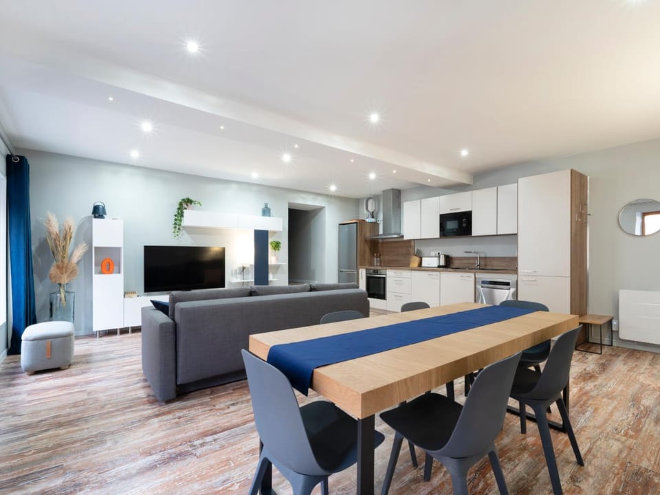 Les Ponts Apartment in Nancy