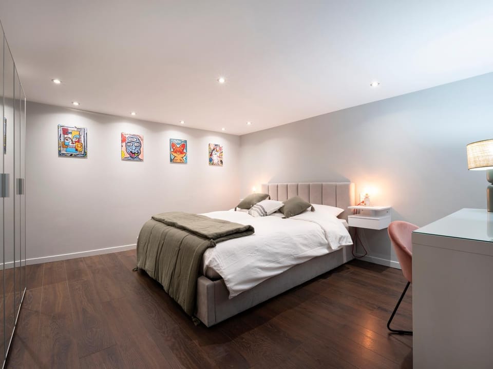 cot