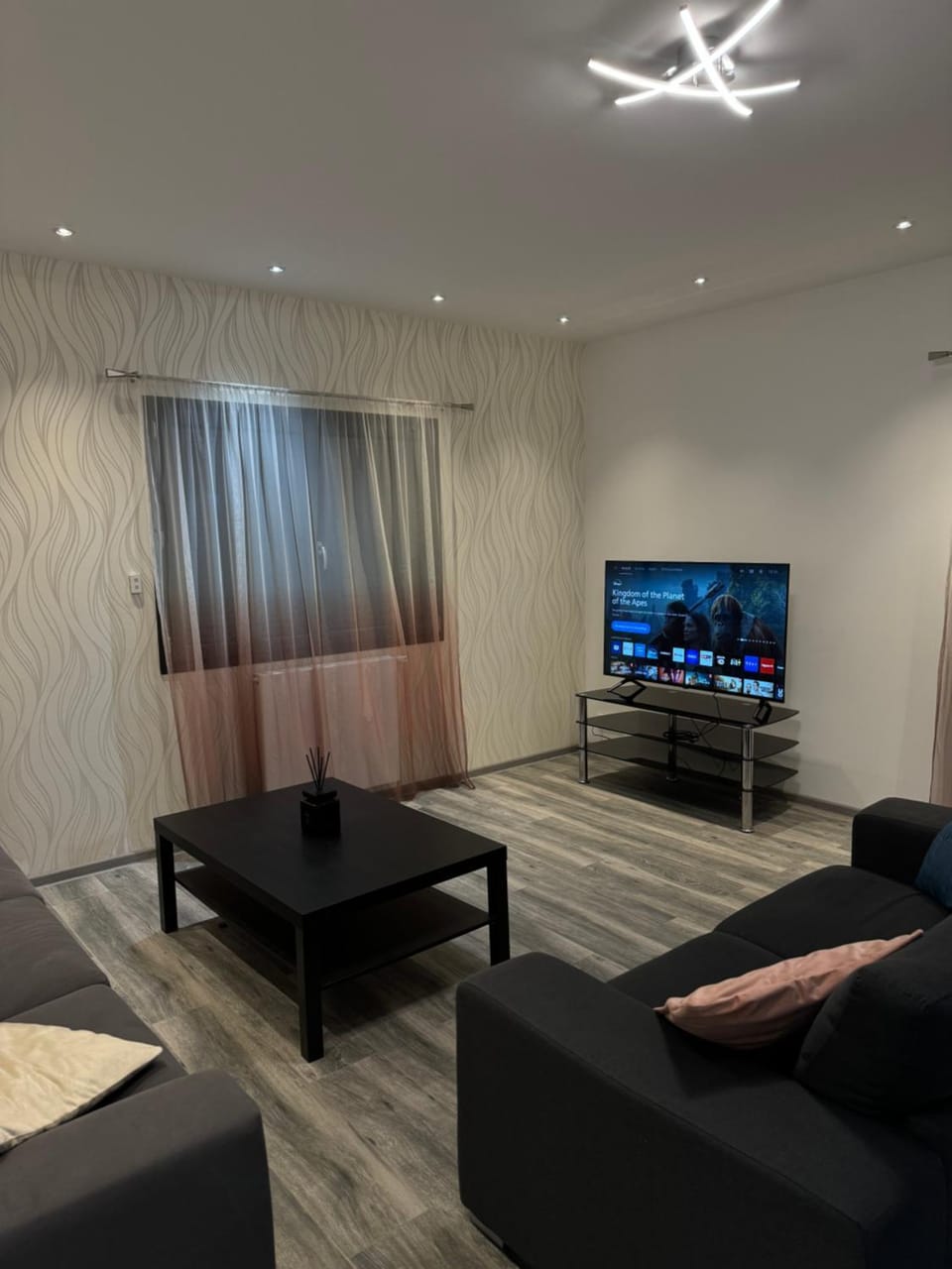 Communal lounge/ TV room, TV and multimedia, Living room