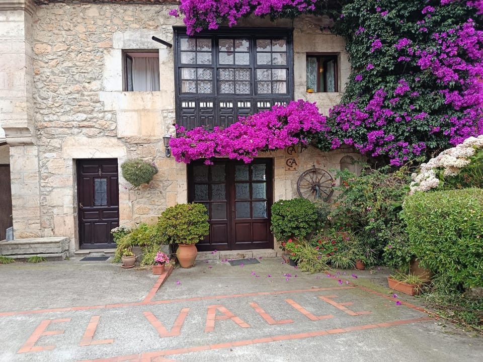 Casa de Aldea El Valle Country House in Cantabria