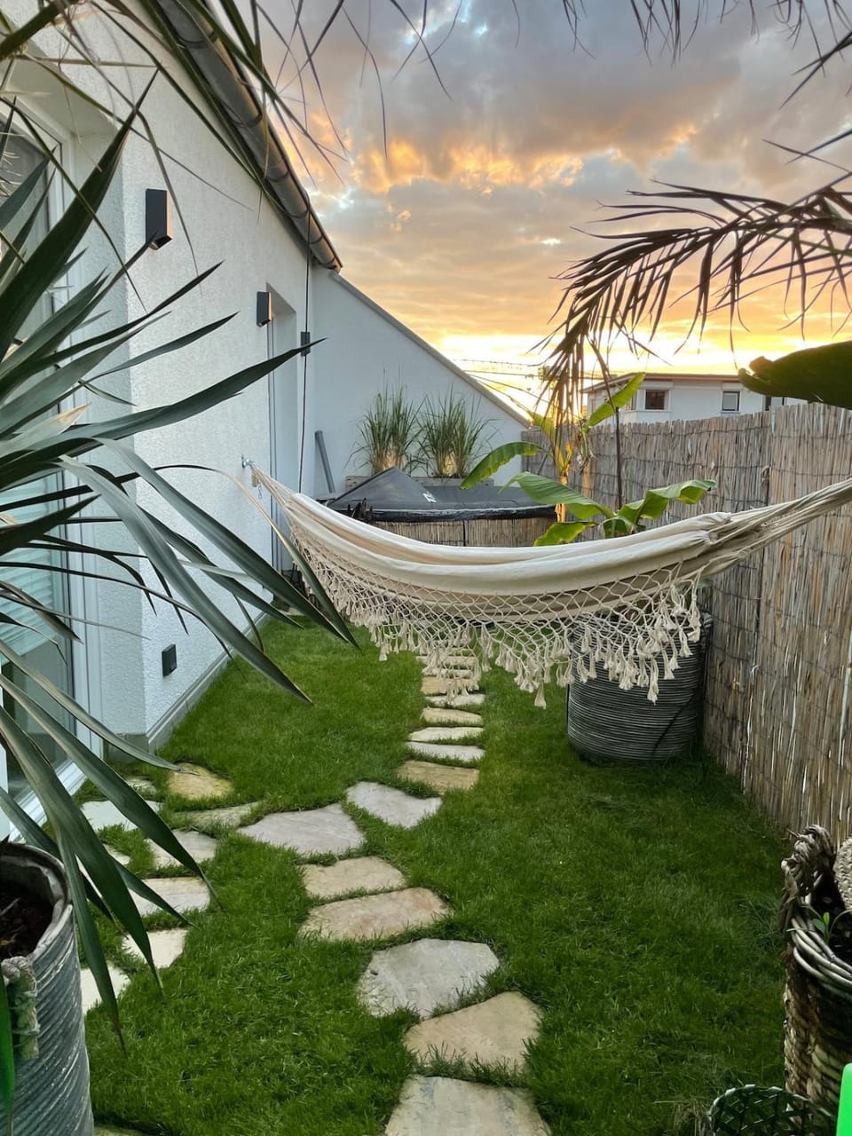 Garden, Hot Tub, Garden view, Pool view, Sunset