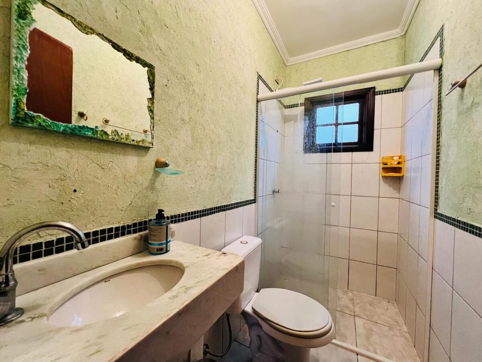 Sobrado Novinho Centro Caraguá super aconchegante House in Caraguatatuba