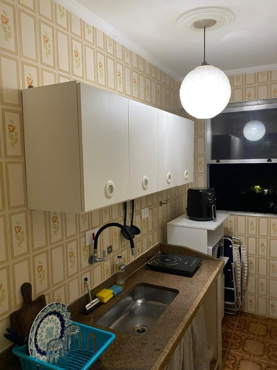 Kitchen or kitchenette, oven, stove