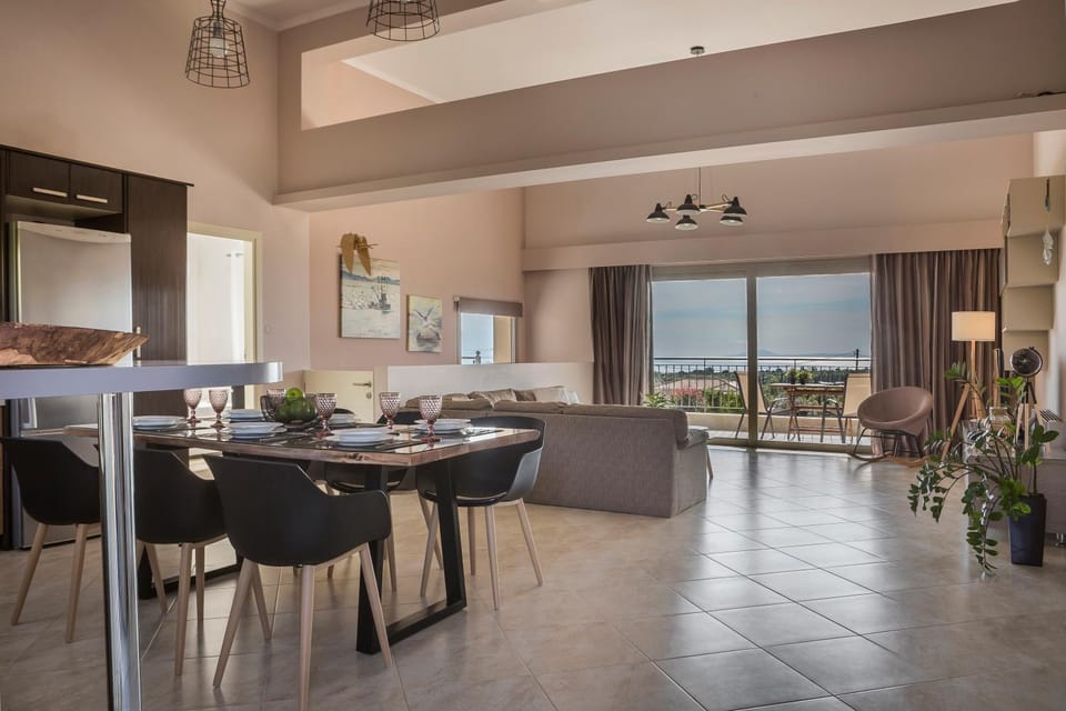 Living room, Seating area, Dining area