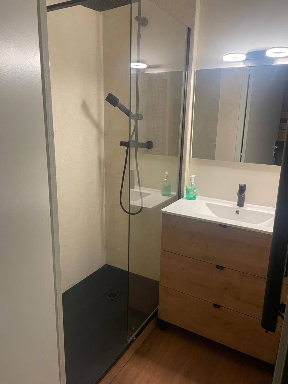 Shower, Bathroom