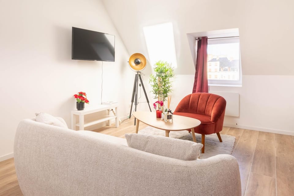 Communal lounge/ TV room, Living room