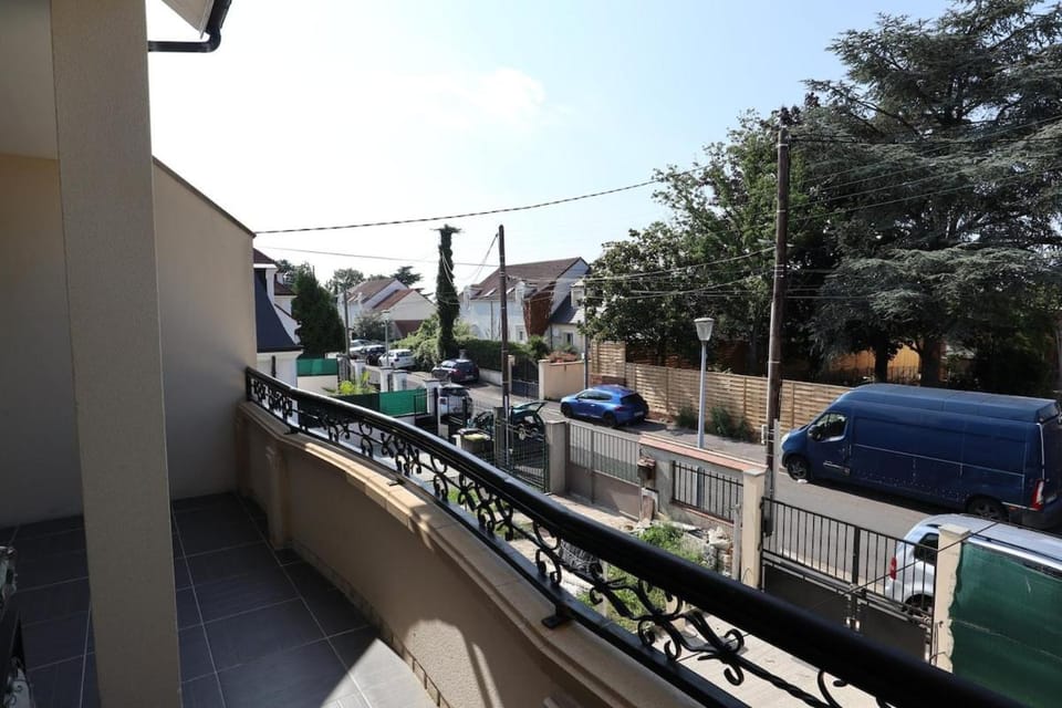 Neighbourhood
