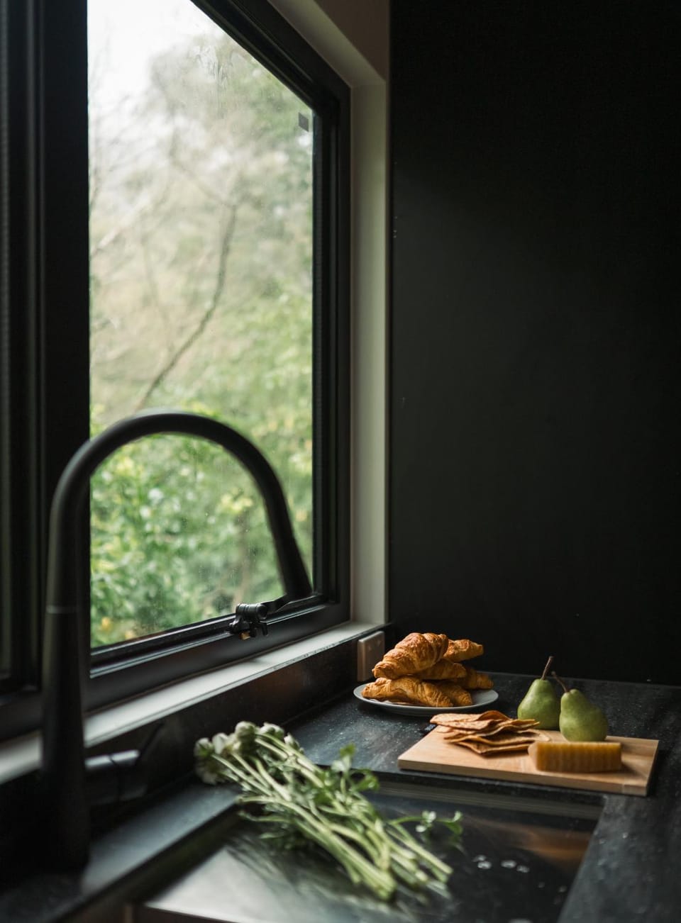 Warburton Stays Treetop Spa House in Victoria