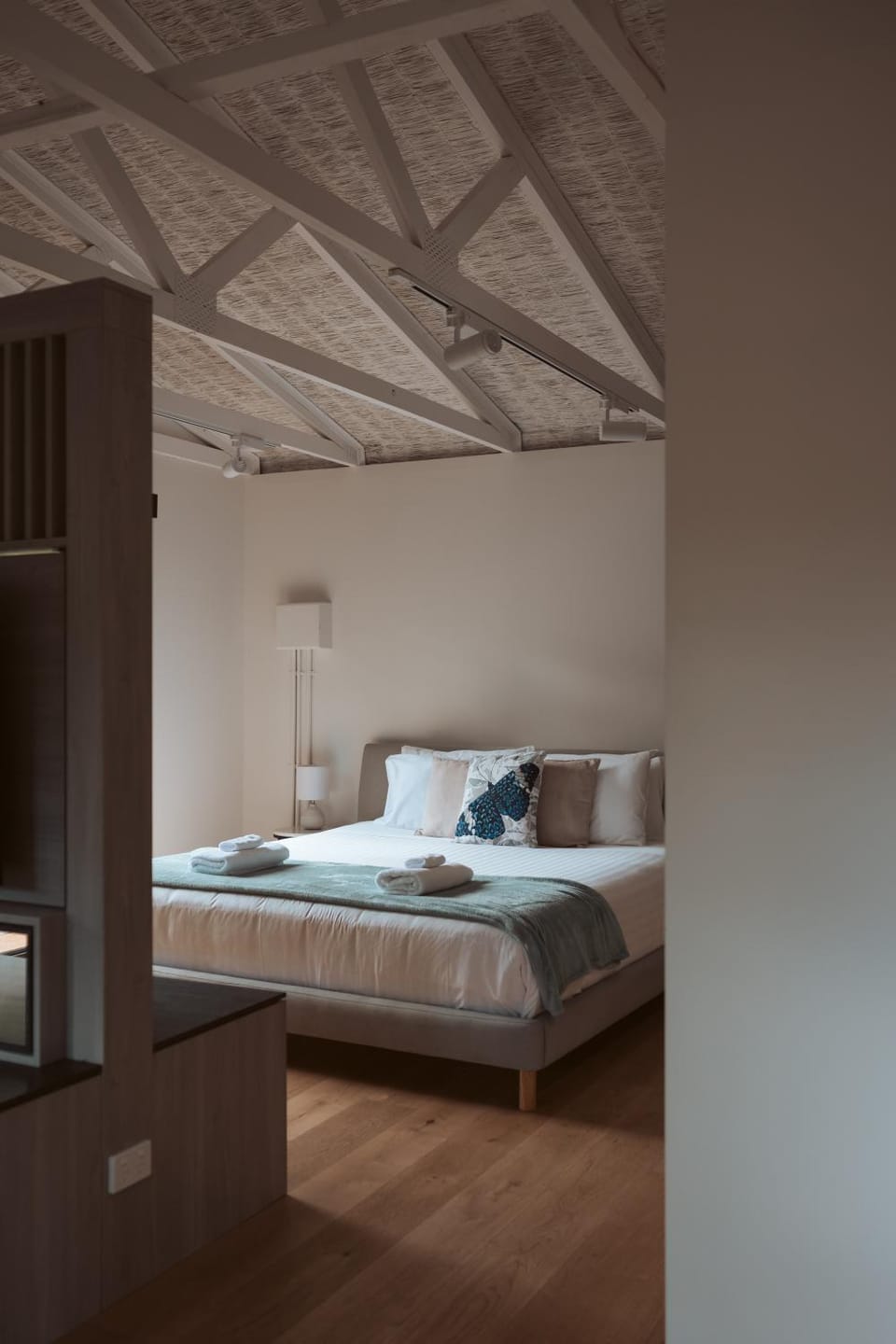Warburton Stays Treetop Spa House in Victoria
