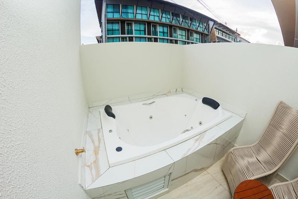 Hot Tub
