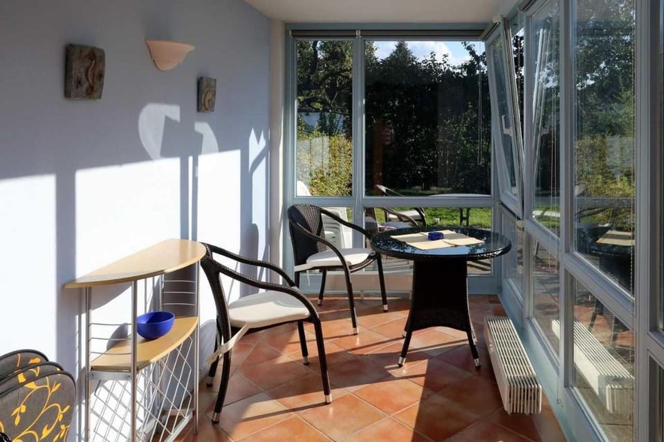 Fewo 1 im Fischerhaus mit Wintergarten und Terrasse Apartment in Sellin
