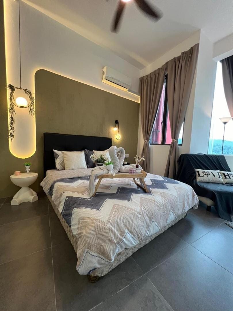 Luminous Home Empire Damansara Apartment in Petaling Jaya