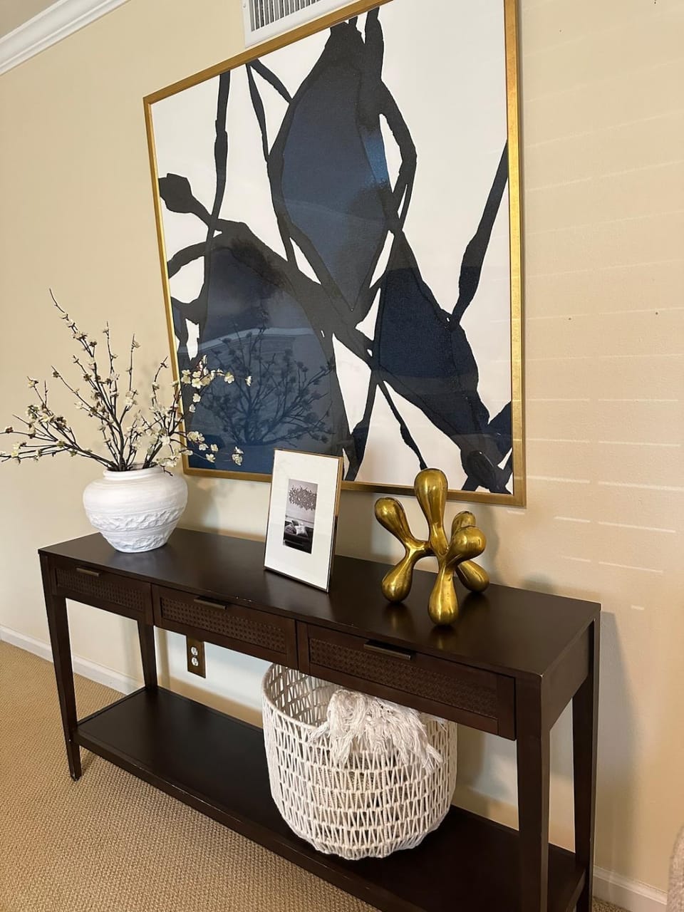 The 3BR-2BA Extended Stay Oasis in Anaheim House in Anaheim