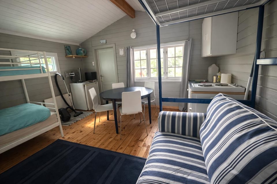 Living room, Dining area, Bedroom, kitchen