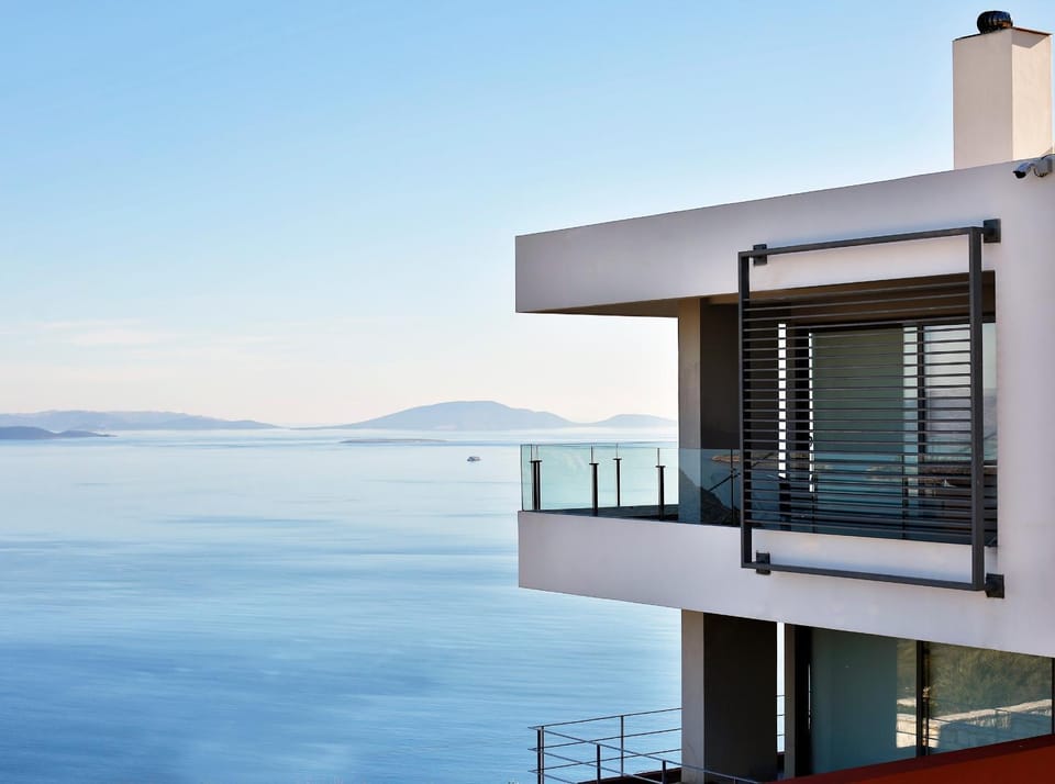 Property building, Sea view