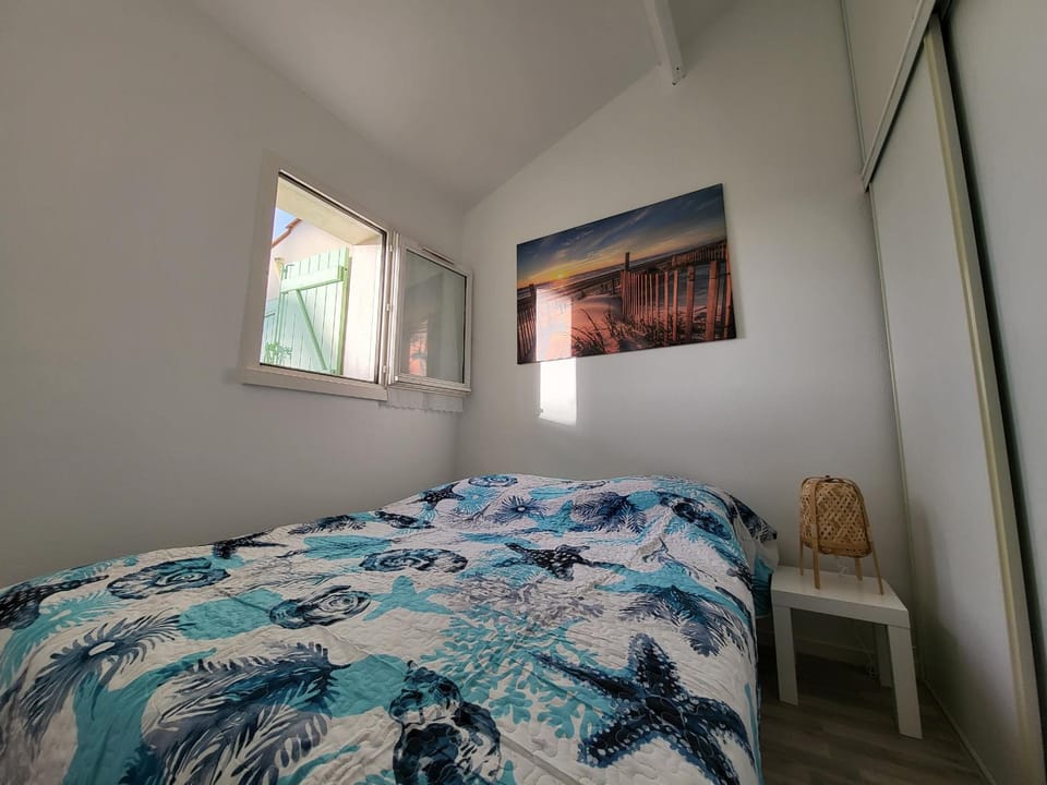 Maison rénovée près de la mer avec 2 piscines, parking et animaux acceptés House in Pornic