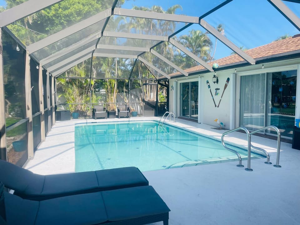 Relaxing place with pool House in Cape Coral