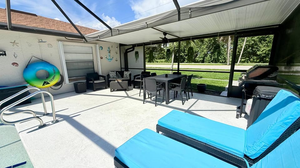 Relaxing place with pool House in Cape Coral