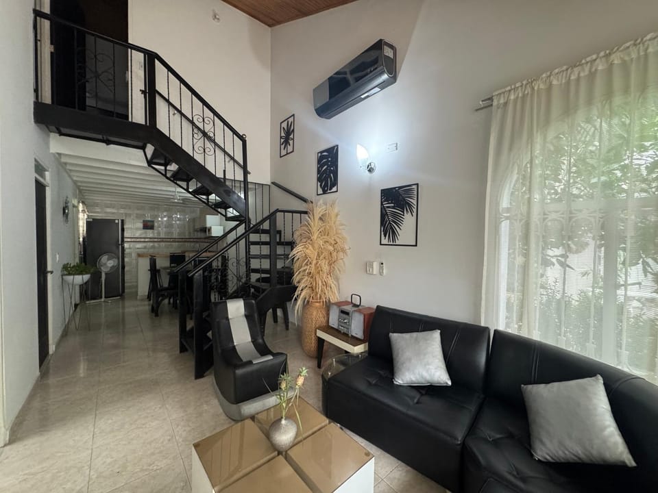 Economica Casa Girardot House in Girardot