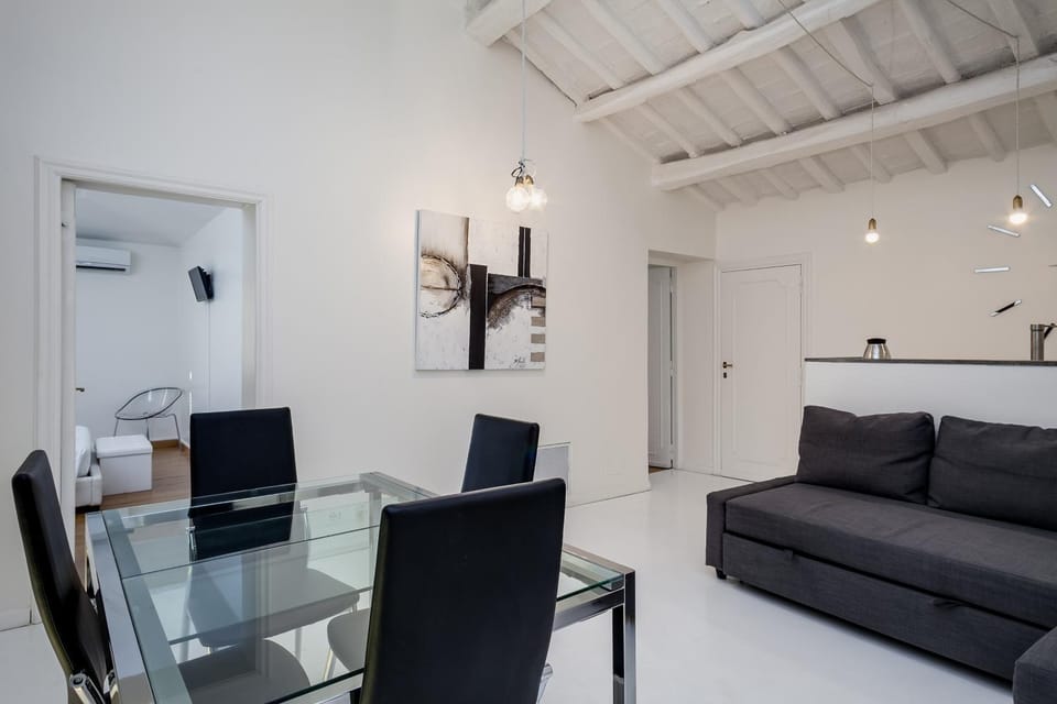 TV and multimedia, Kitchen or kitchenette, Living room, Dining area