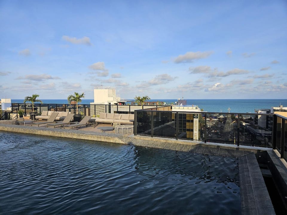 Swimming pool, Swimming pool