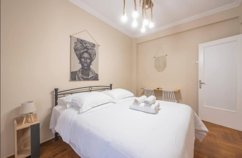 KOYKAKI MODERN RETREAT 250m FROM ACROPOLIS Apartment in Athens