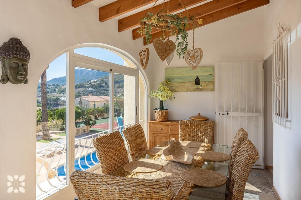 Patio, Day, Natural landscape, View (from property/room), Balcony/Terrace, Living room, Seating area, Dining area, Mountain view