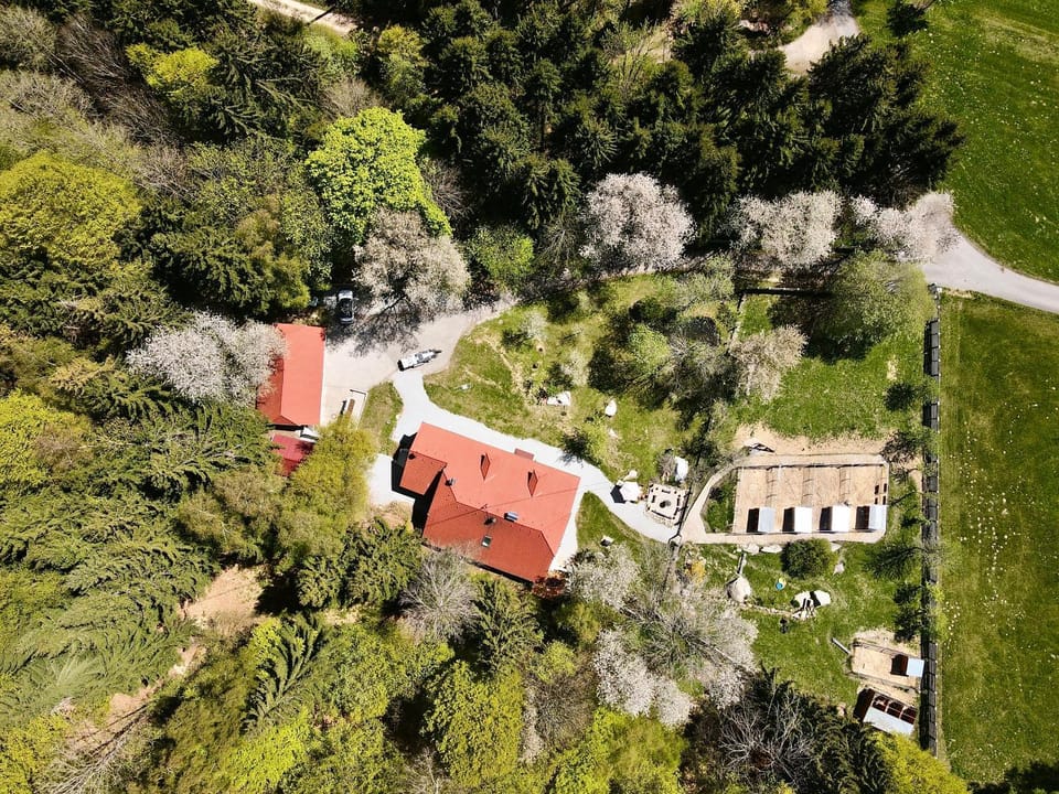 Property building, Bird's eye view