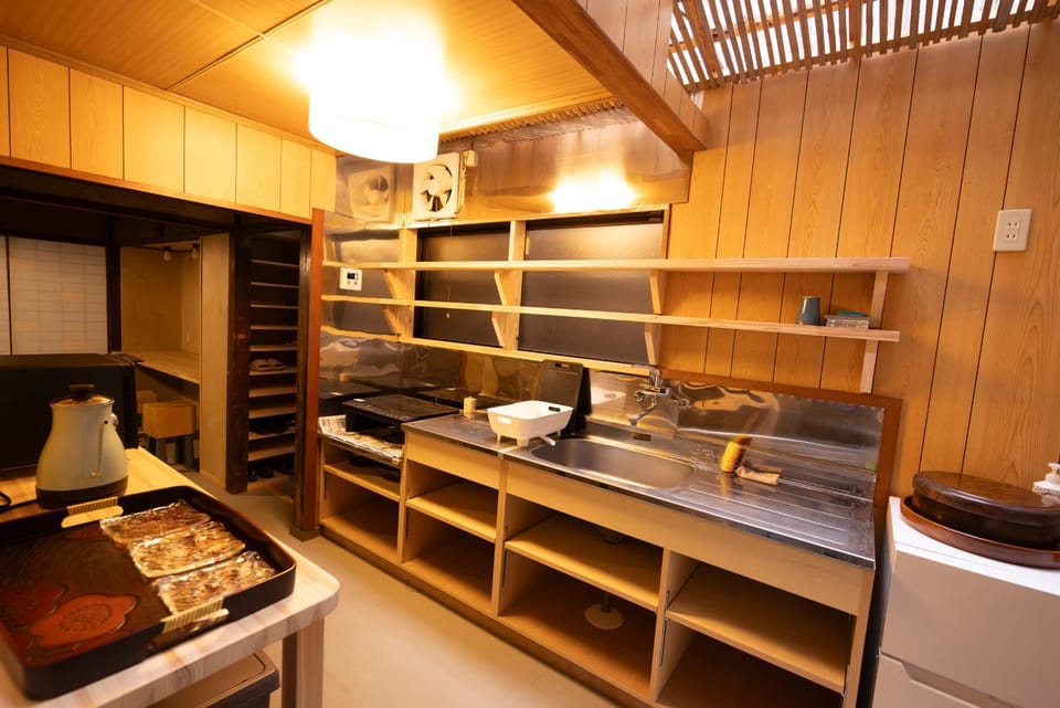 Kitchen or kitchenette
