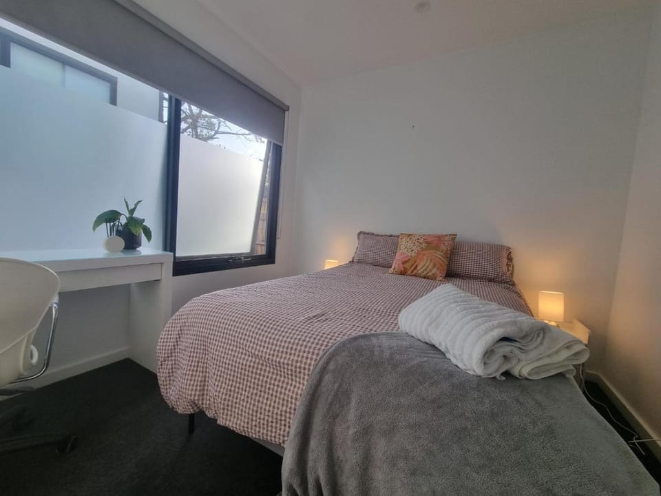 Luxurious stay at Doncaster East Apartment in Melbourne