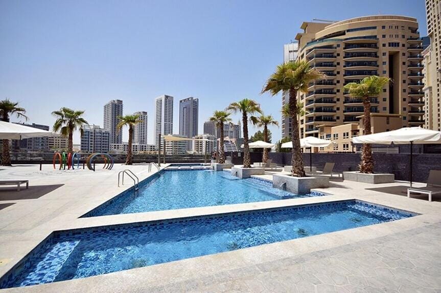 Elegant 1BR at Sparkle T1 With Marina View Near Beach Apartment in Dubai