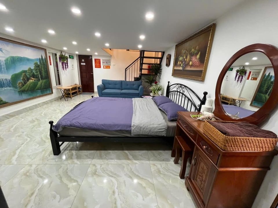 Sunny Balcony Apartment in Hanoi