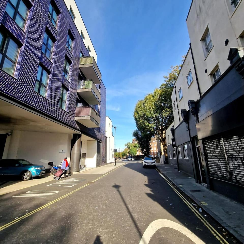 Bright 1 bedroom apartment in central london Apartment in City of Westminster