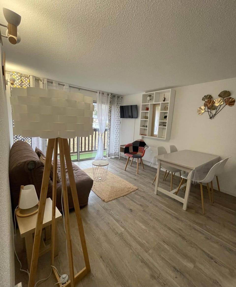 Location Studio Cabine St Lary Soulan Cabin in Saint-Lary-Soulan