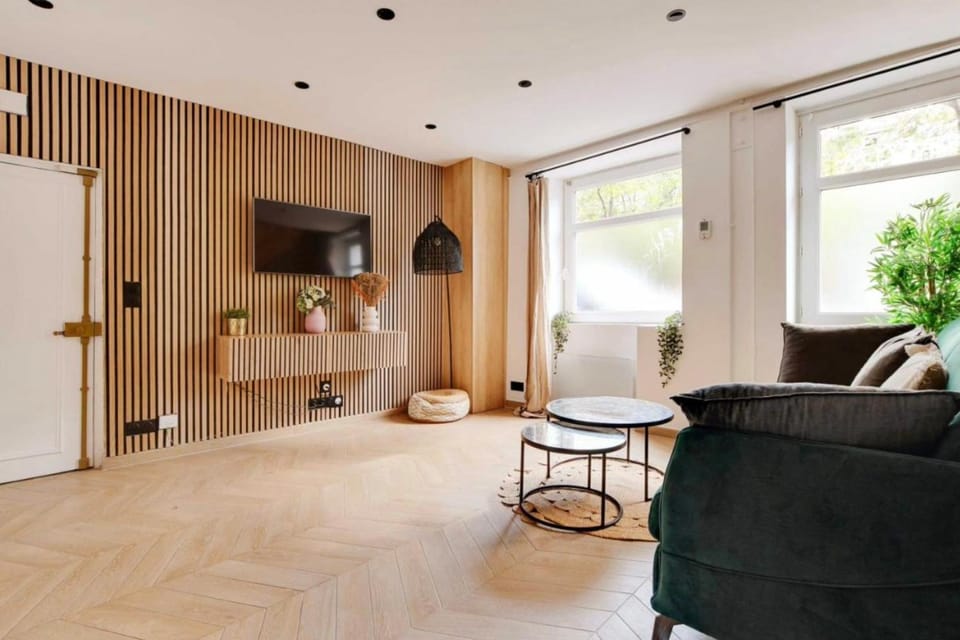 REPUBLIQUE - Cozy Apartment 6P L001 Apartment in Paris