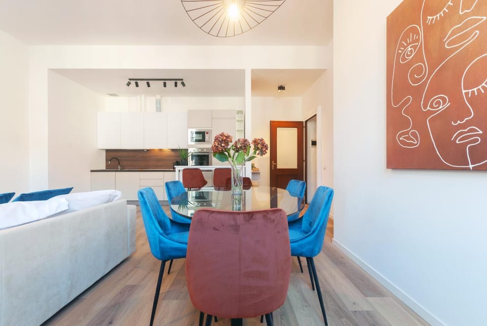 Living room, Dining area, kitchen