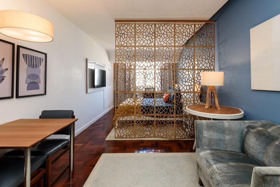 Decorated studio 180m from the beach | FM 219/1205 Apartment in Rio de Janeiro