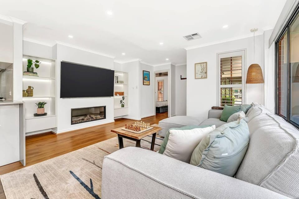 TV and multimedia, Living room